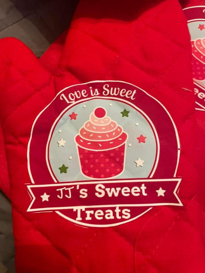 (B)- JJ’s Sweet Treats-Nola Style Southern 2 DozenBox) Praline Candy
