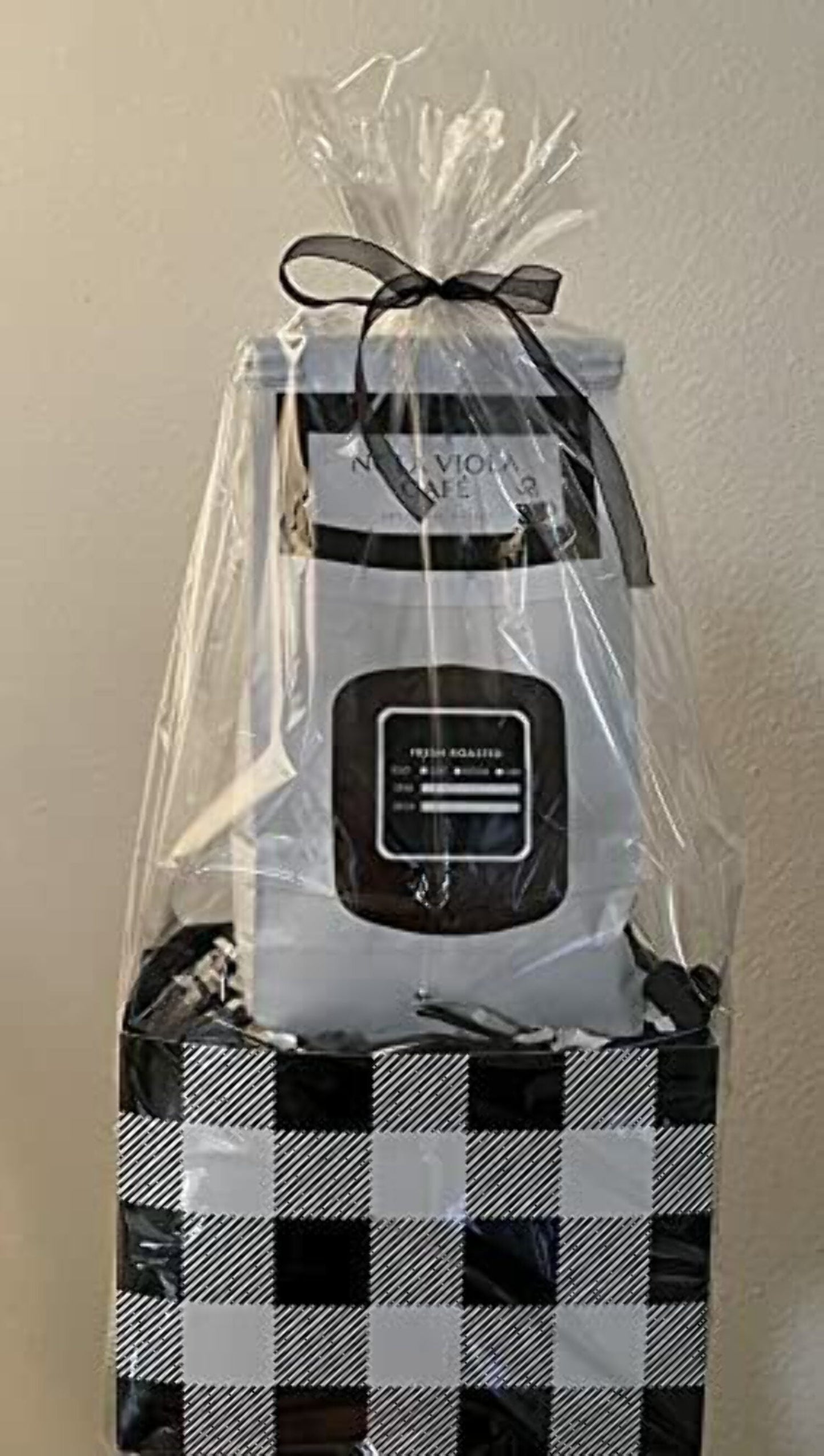 Nola Viola Cafe Gift Basket