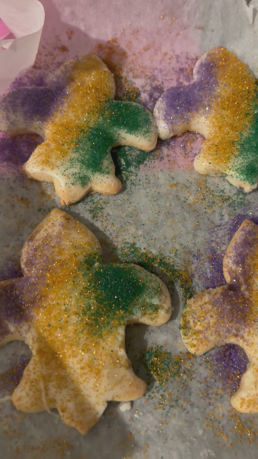 (B)- JJ.s Sweet Treats (Fleur de lis Cookies)